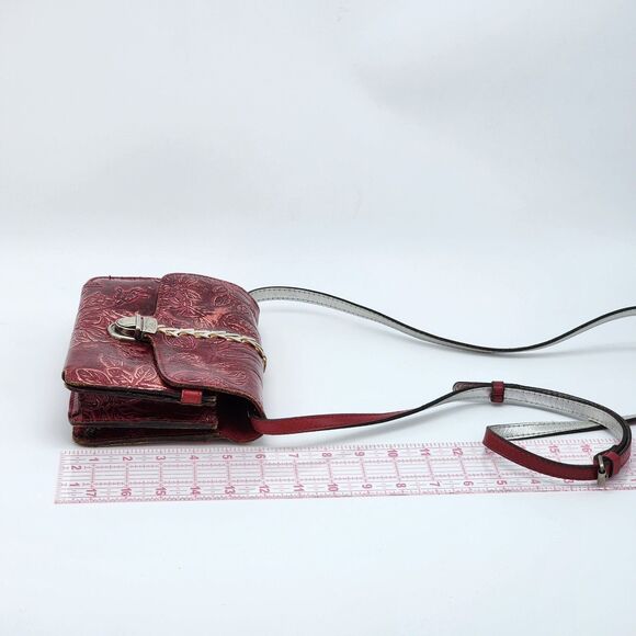 Patricia Nash Bianco Red Floral Convertible Wristlet Crossbody Bag - Picture 11 of 12